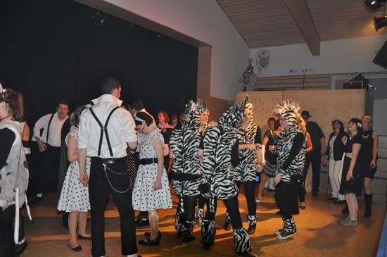 Schwarz-Weiss-Ball